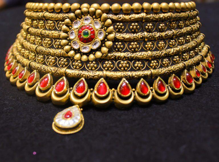 old kundan jewelry